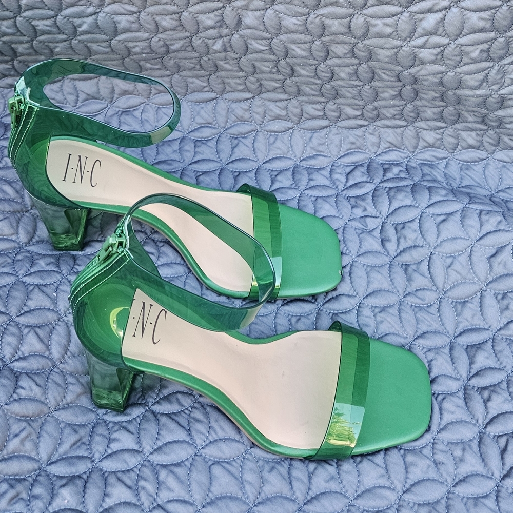 INC International Concepts Women's Green Heeled Sandals.